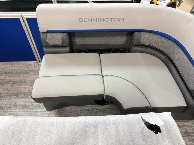 2026 Bennington 20SSB - SPS - Luxe US-ETWS9813K526 [photo 3]